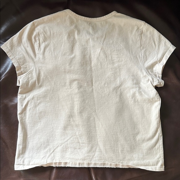 Yellowstone Hybrid Apparel Dutton Ranch Cream Tee Shirt - Picture 4 of 4